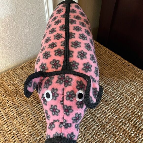 Barnyard Tuff Decorative Pig Chew Toy BIG! - Picture 11 of 14